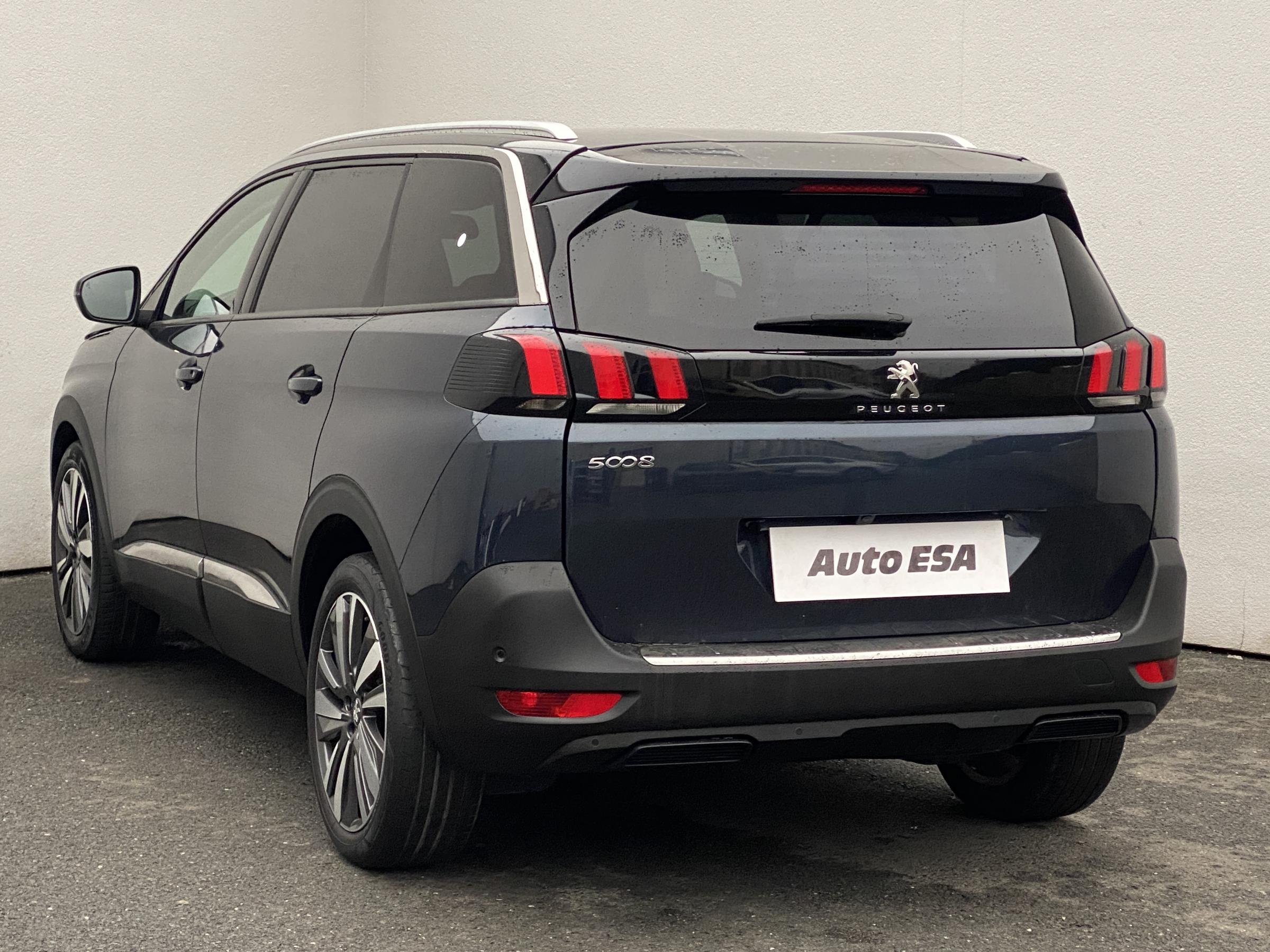 Peugeot 5008, 2018 - pohled č. 6