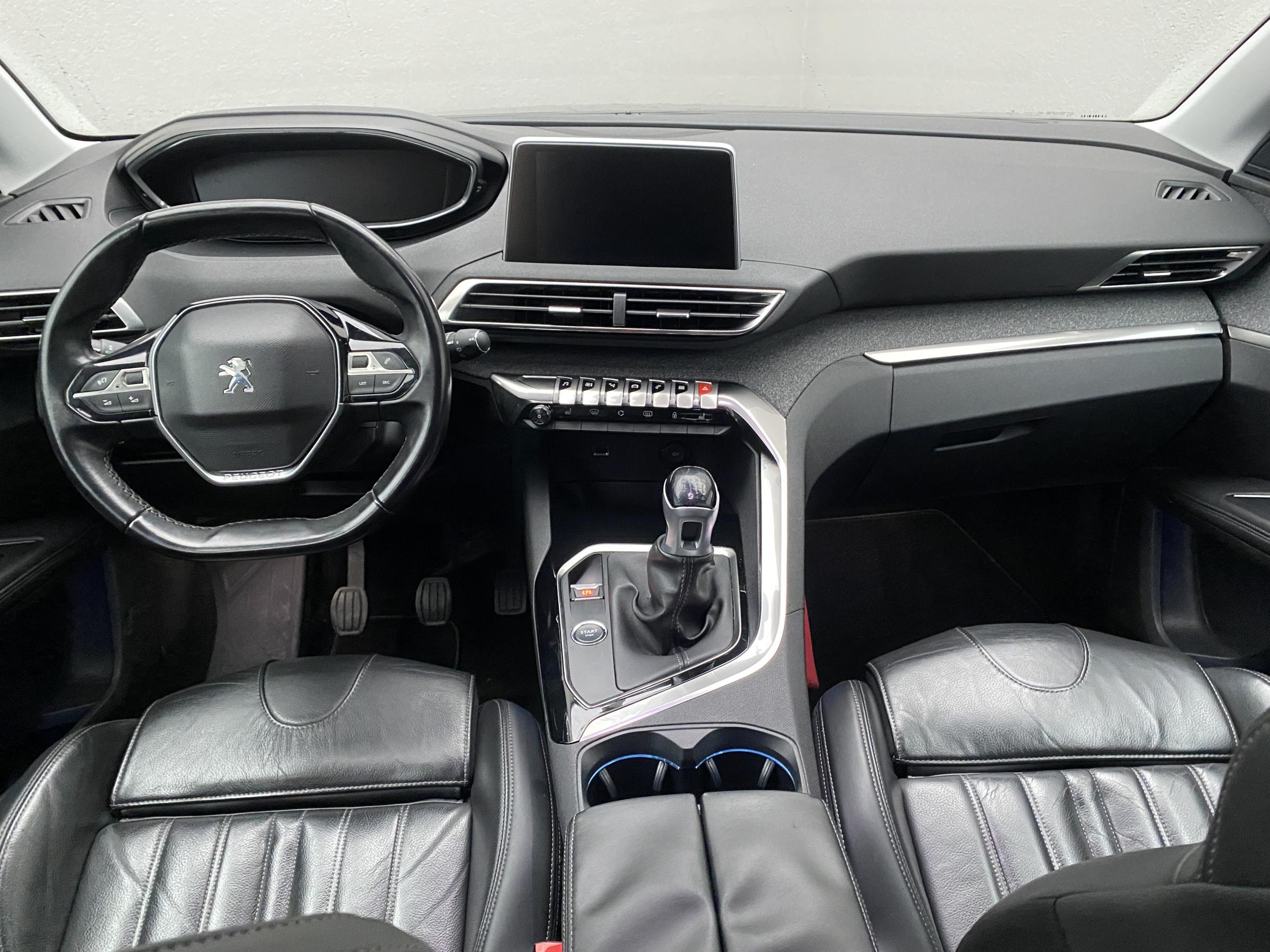 Peugeot 5008, 2018 - pohled č. 8