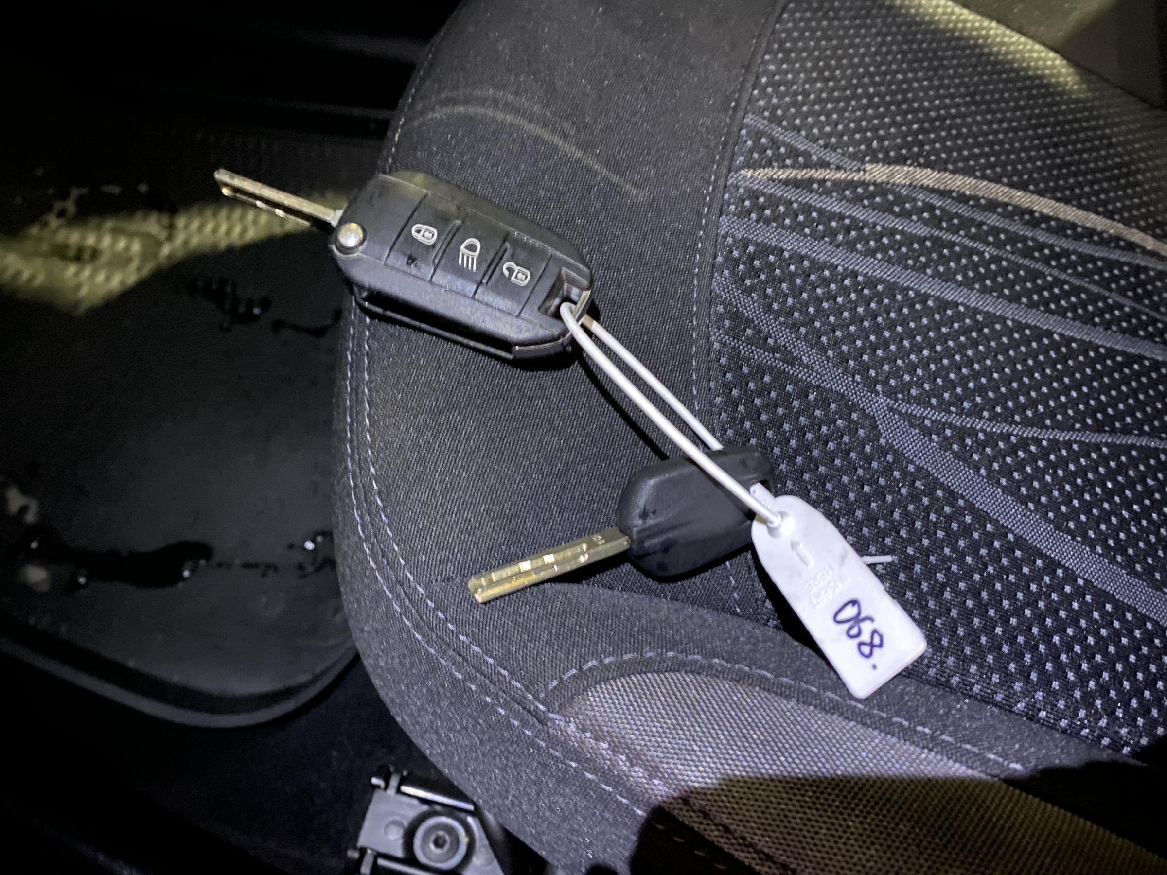 Peugeot 208, 2012 - pohled č. 18