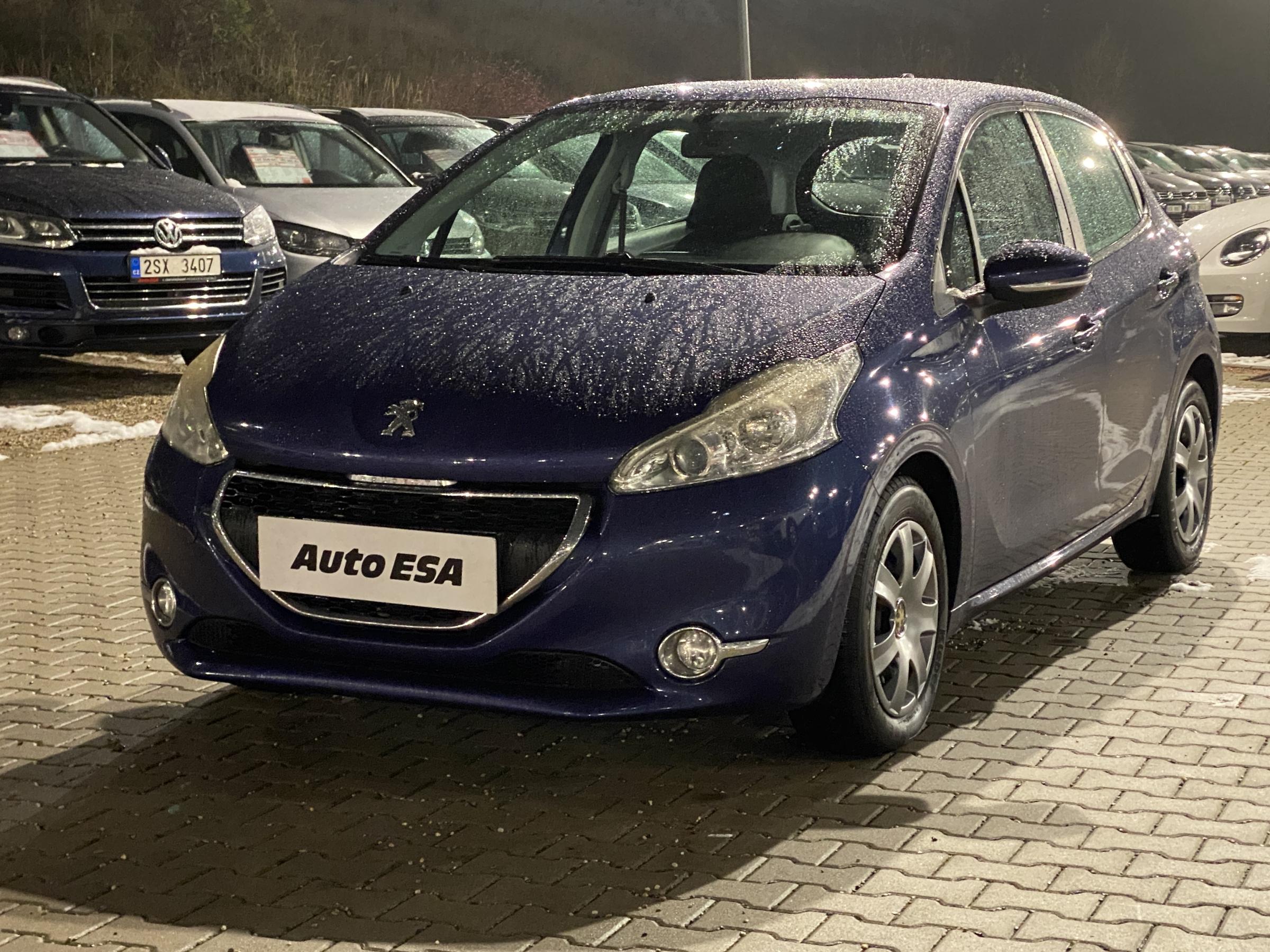 Peugeot 208, 2012 - pohled č. 3