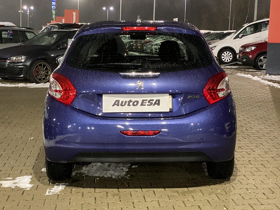Peugeot 208 1.4i 