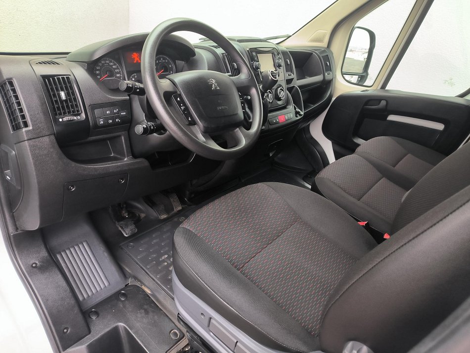 Peugeot Boxer 2.2HDi  L3H2