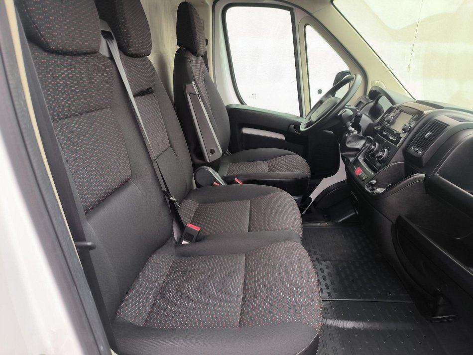 Peugeot Boxer 2.2HDi  L3H2