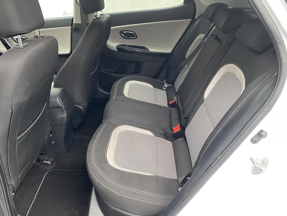 Kia Ceed 1.6 GDi Exclusive