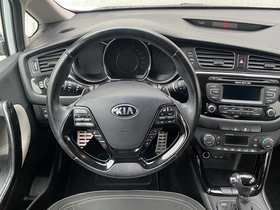 Kia Ceed 1.6 GDi Exclusive