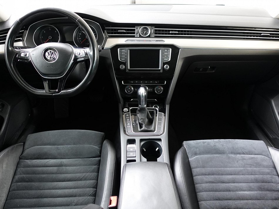 Volkswagen Passat 2.0TDI  4x4