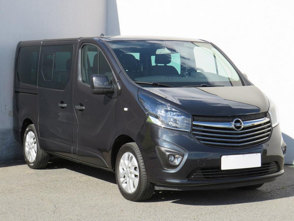 Opel Vivaro 1.6CDTi  L2H1 8míst