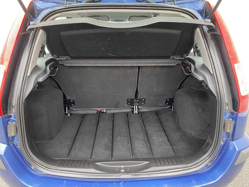 Ford Fusion 1.4 i 