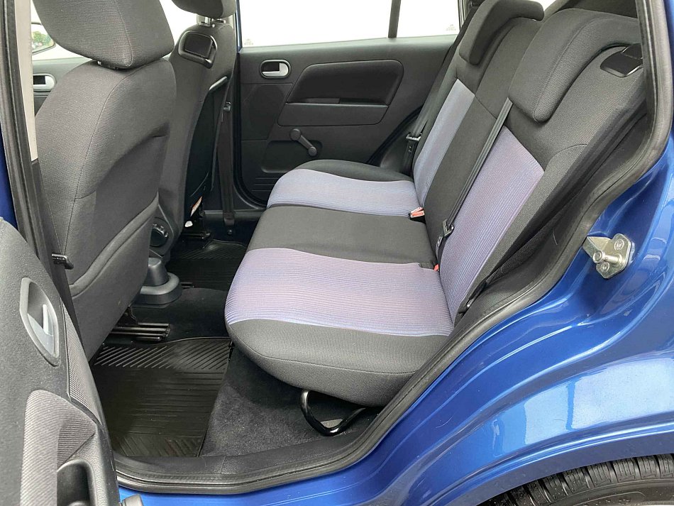 Ford Fusion 1.4 i 