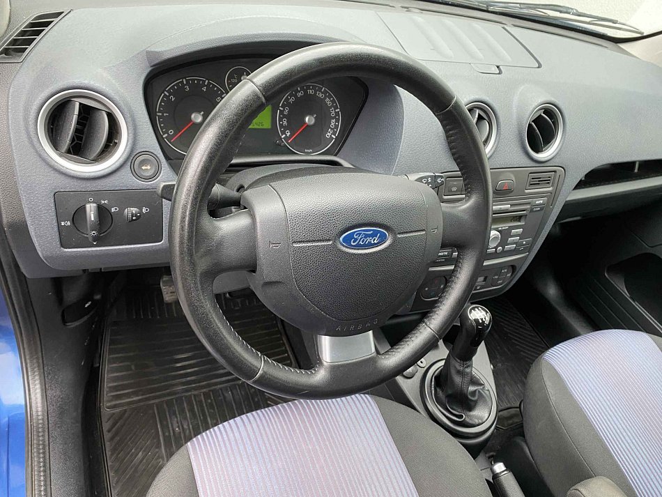 Ford Fusion 1.4 i 