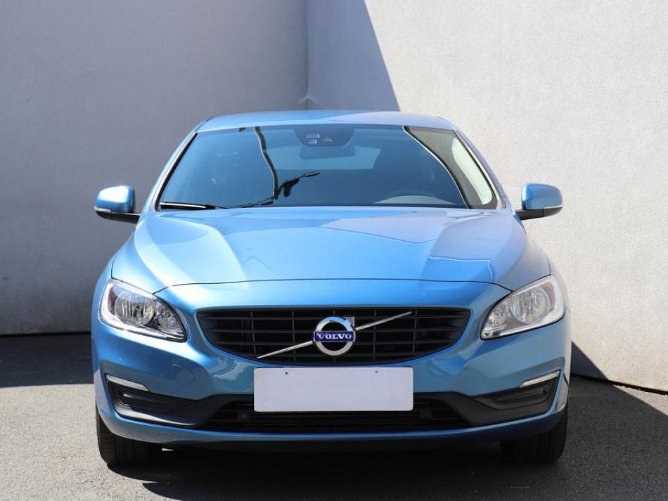 Volvo V60 2.4 D4 Cross Country 4x4