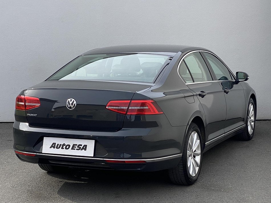 Volkswagen Passat 2.0 TDi 