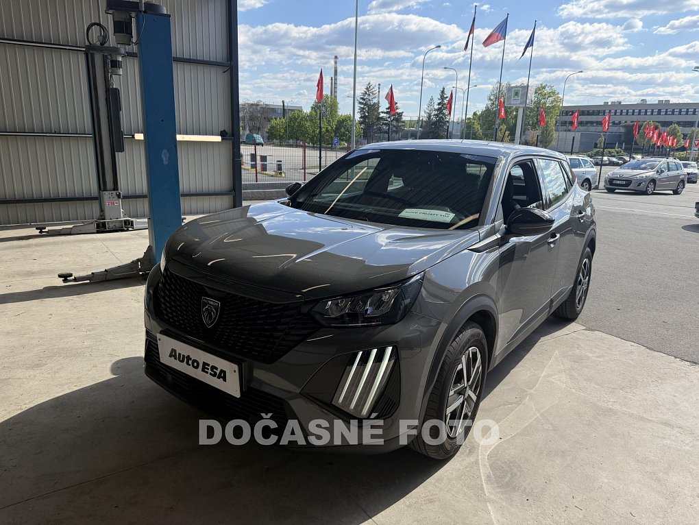 Peugeot 2008 1.2 PT 