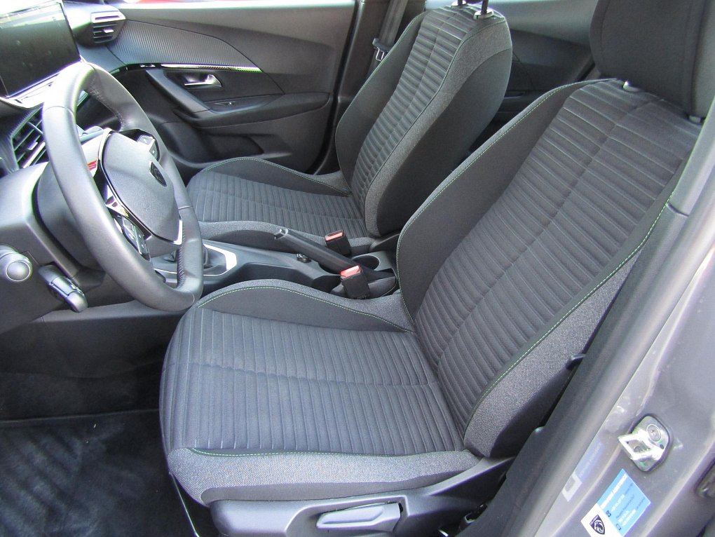 Peugeot 2008 1.2 PT 