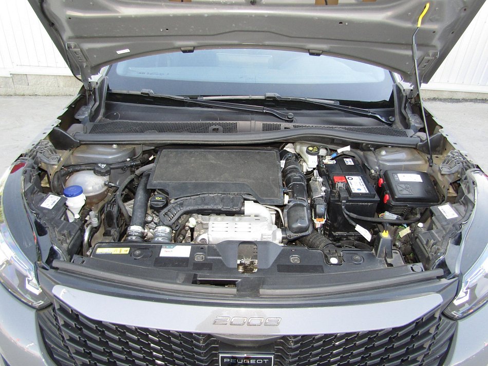 Peugeot 2008 1.2 PT 