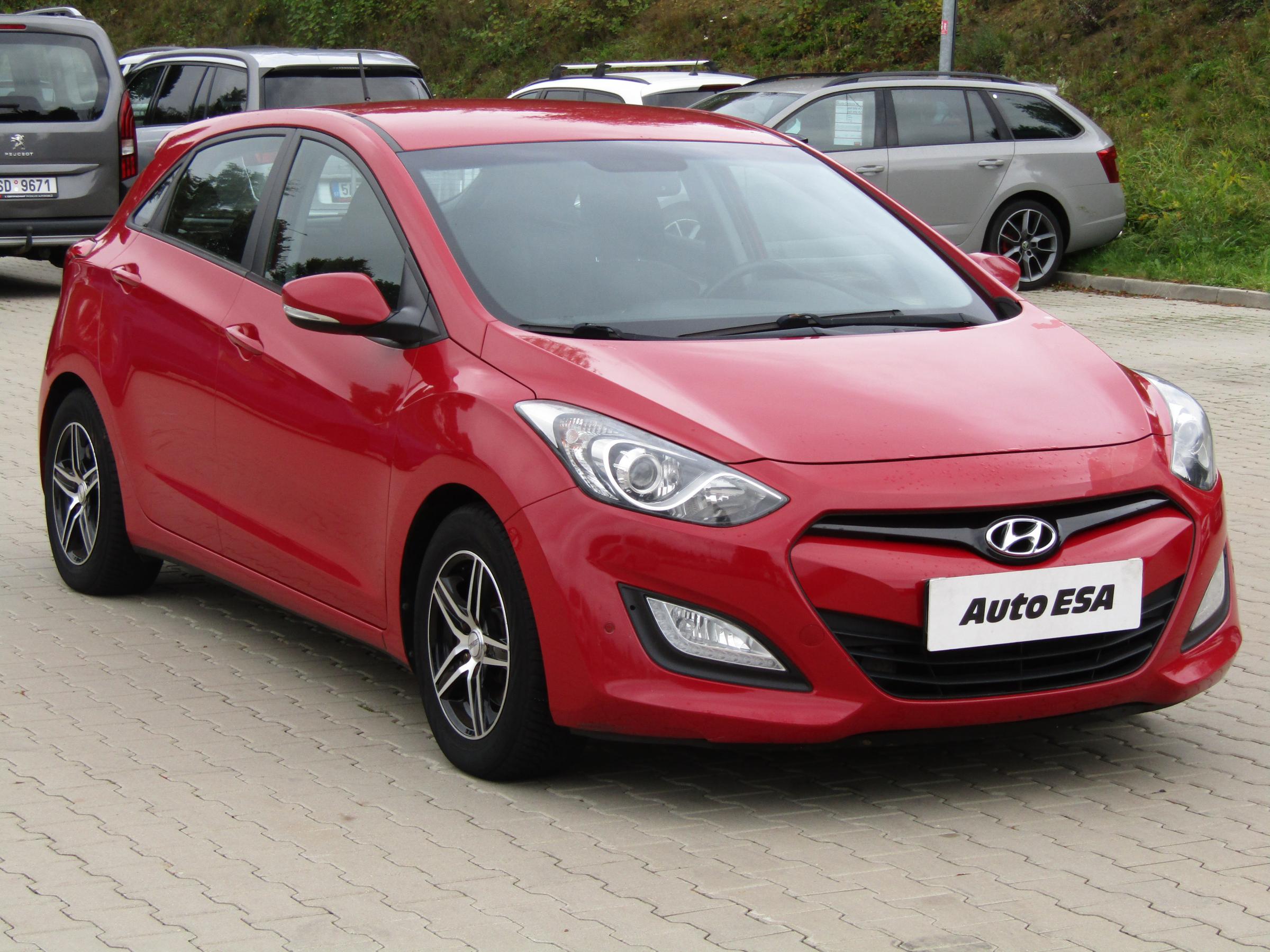 Hyundai i30, 2012