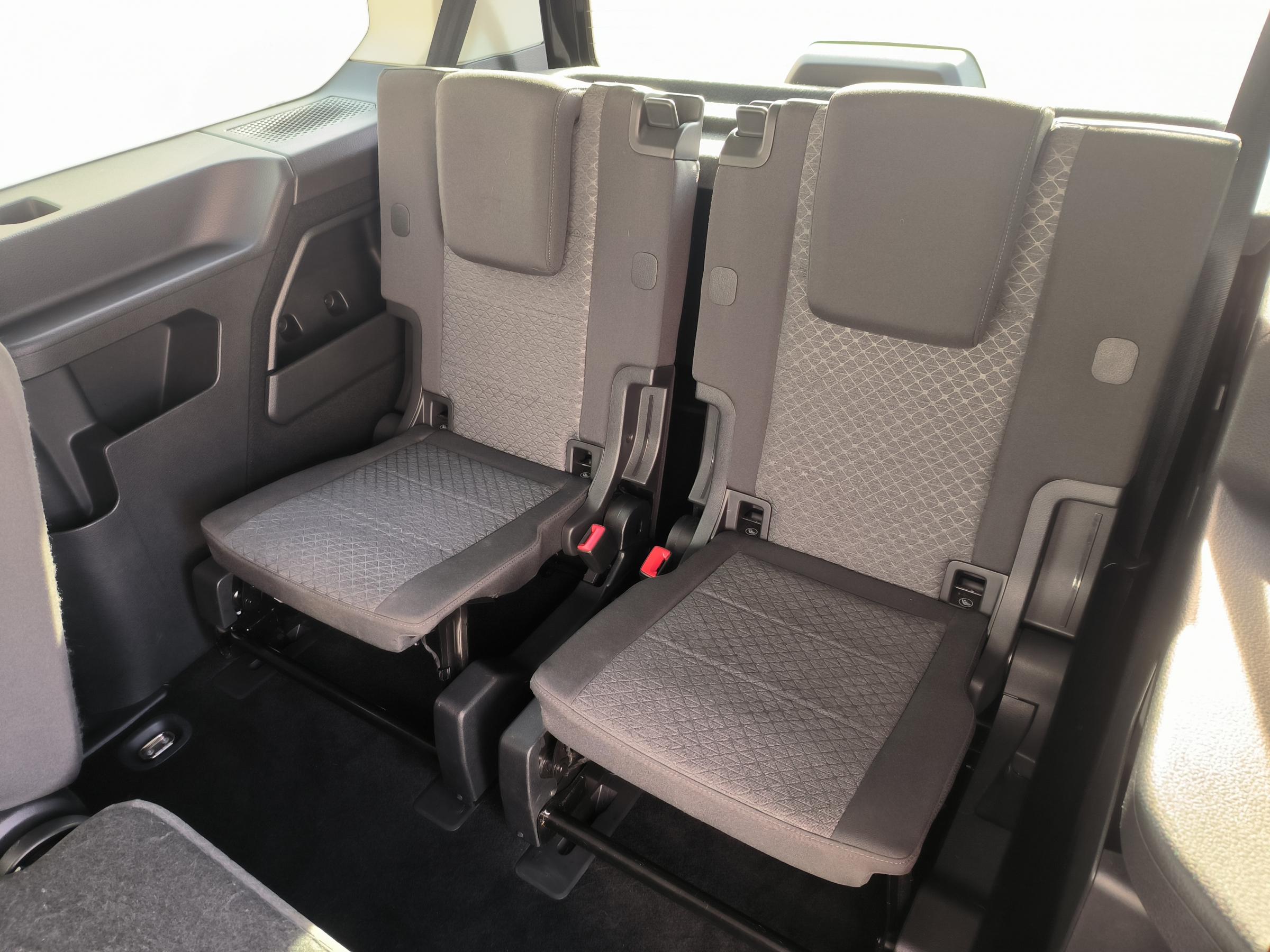 Ford Tourneo Connect, 2023 - pohled č. 11