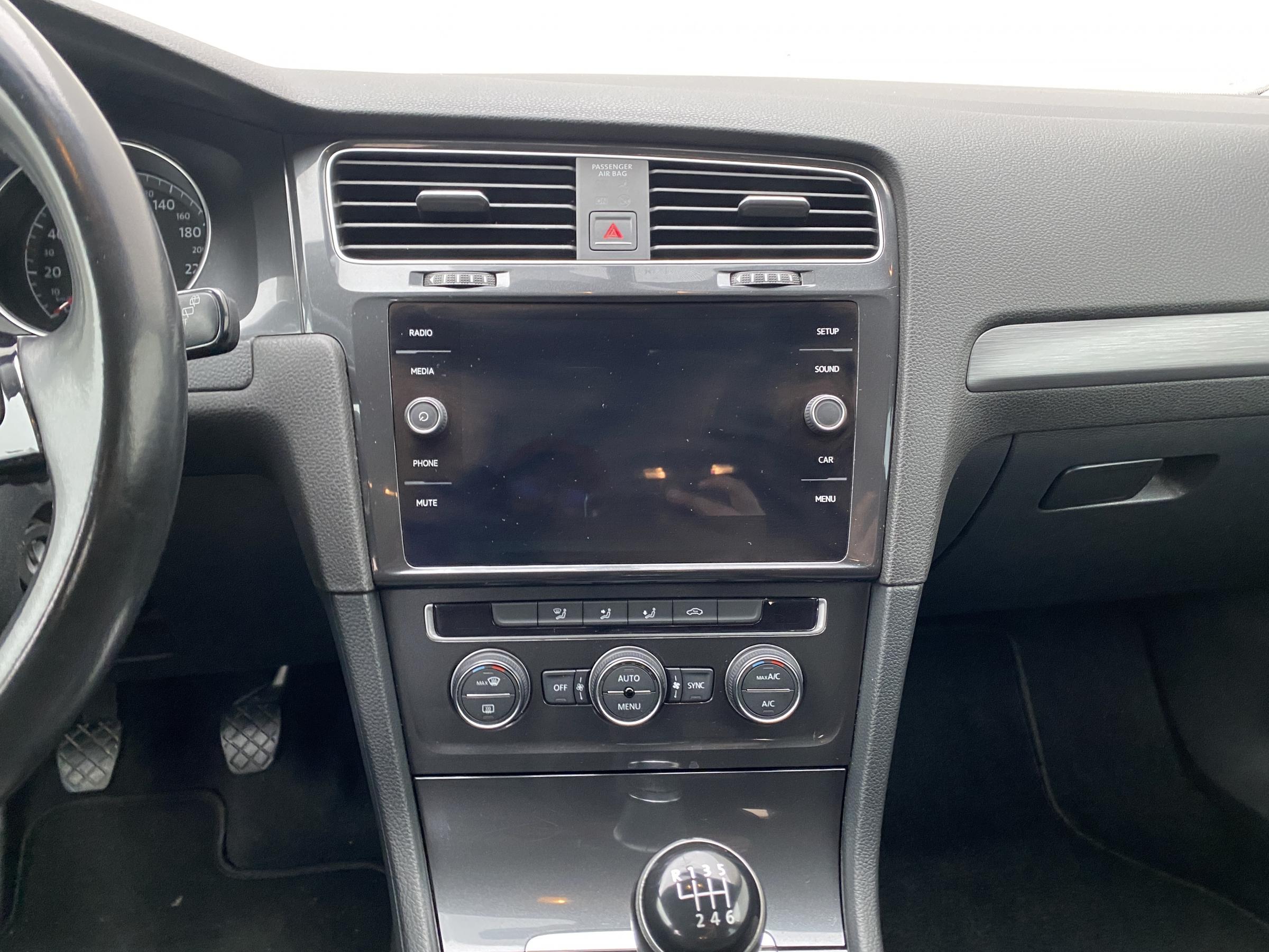 Volkswagen Golf, 2017 - pohled č. 12