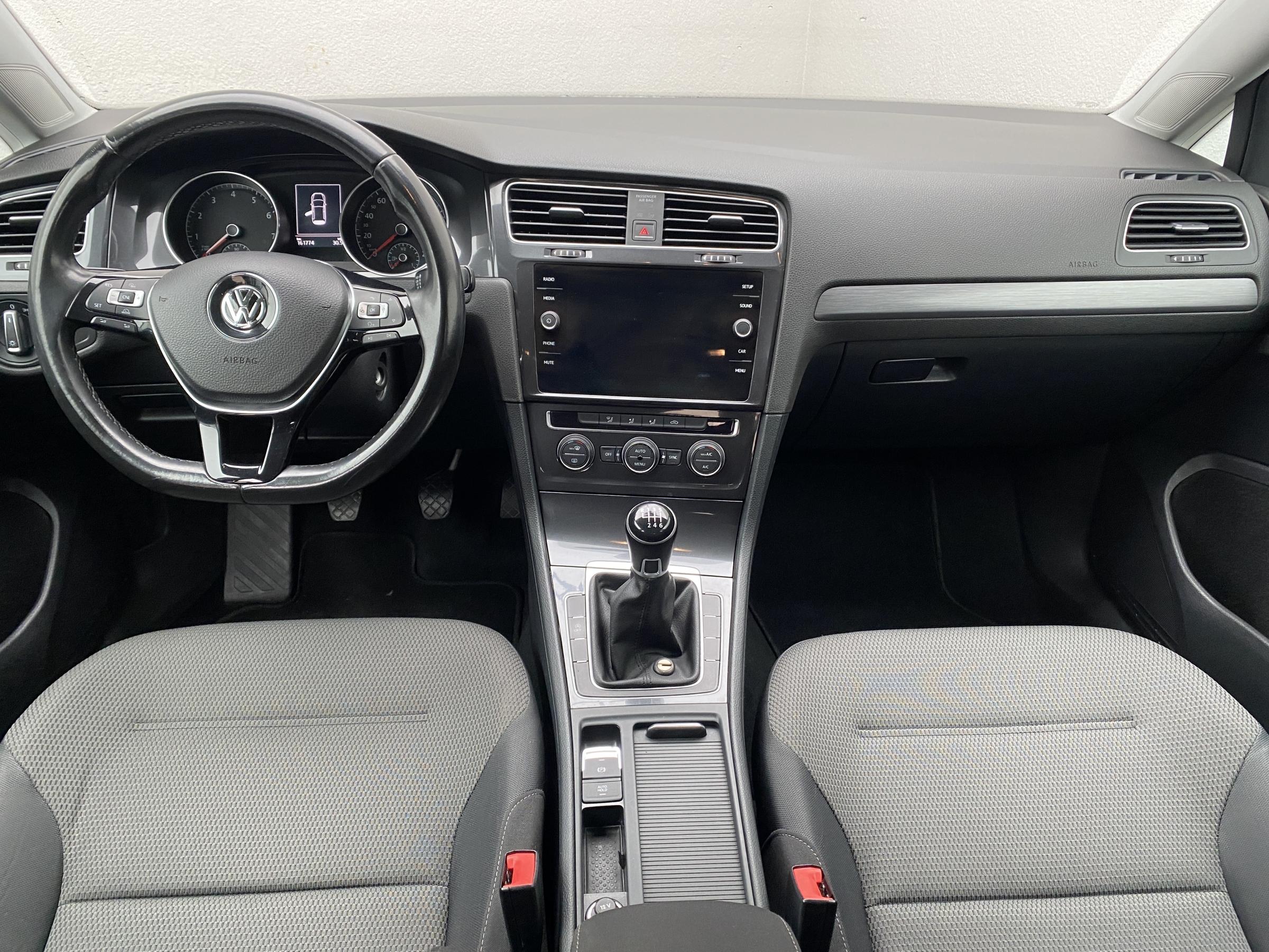 Volkswagen Golf, 2017 - pohled č. 8