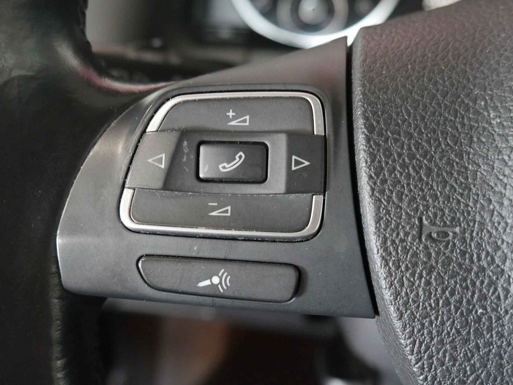 Volkswagen Tiguan 2.0 TDi  4x4