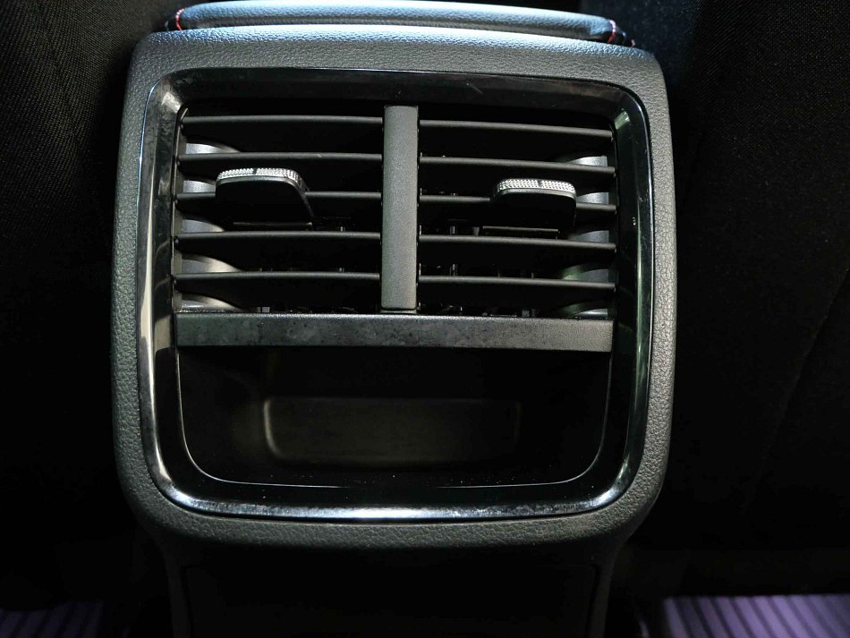 Škoda Octavia IV 2.0TDi RS