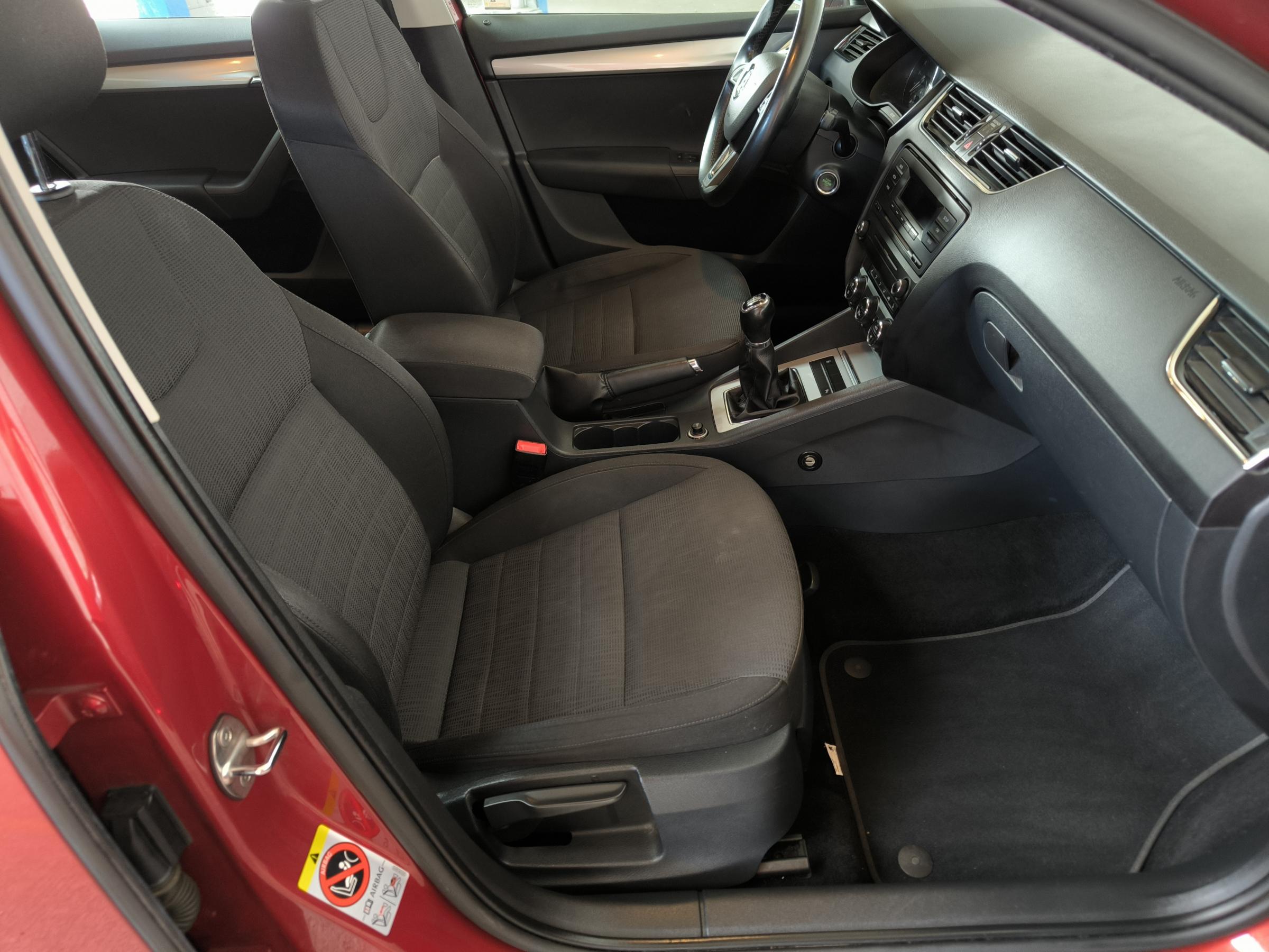 Škoda Octavia III, 2013 - pohled č. 12