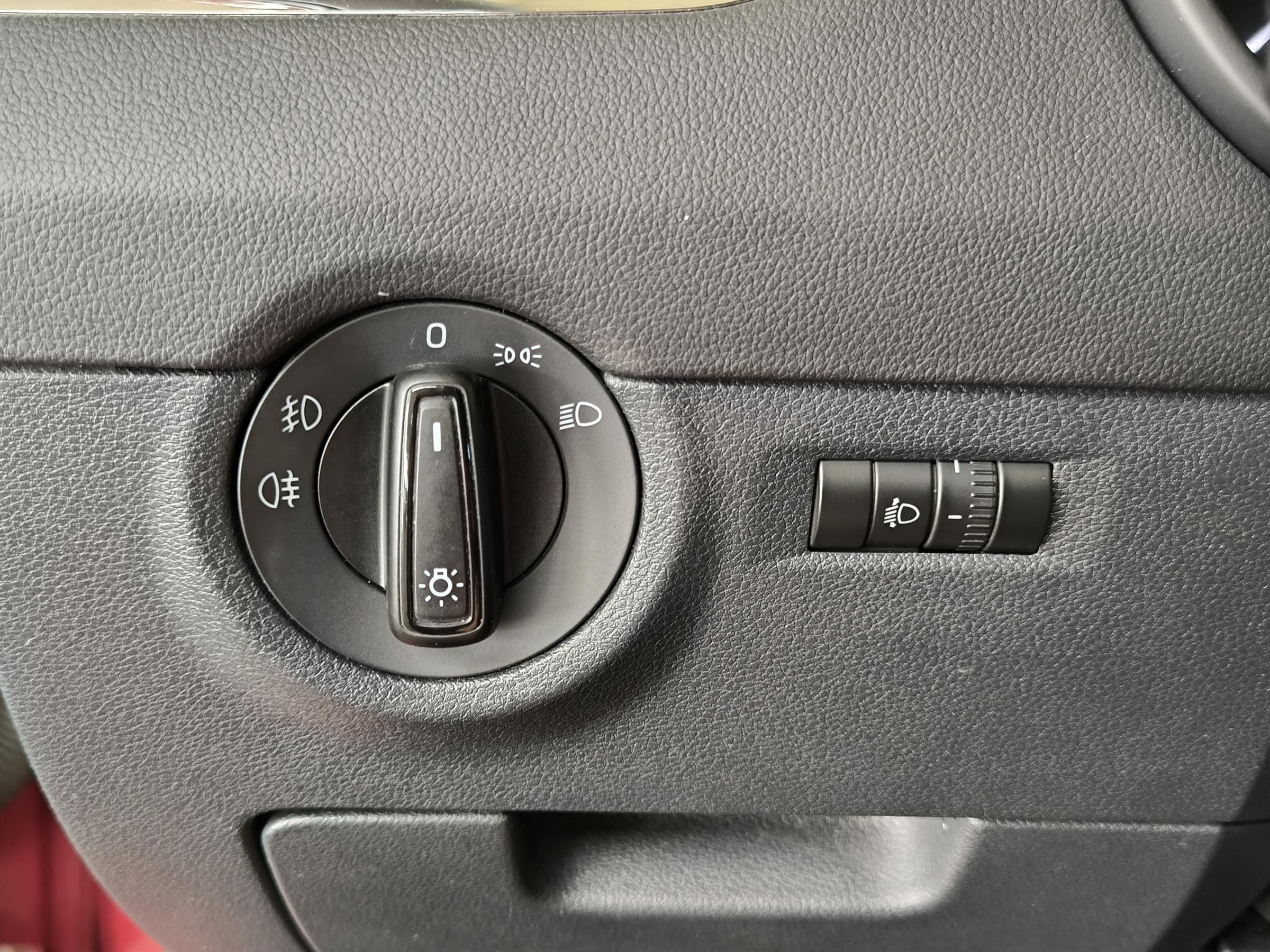 Škoda Octavia III, 2013 - pohled č. 16