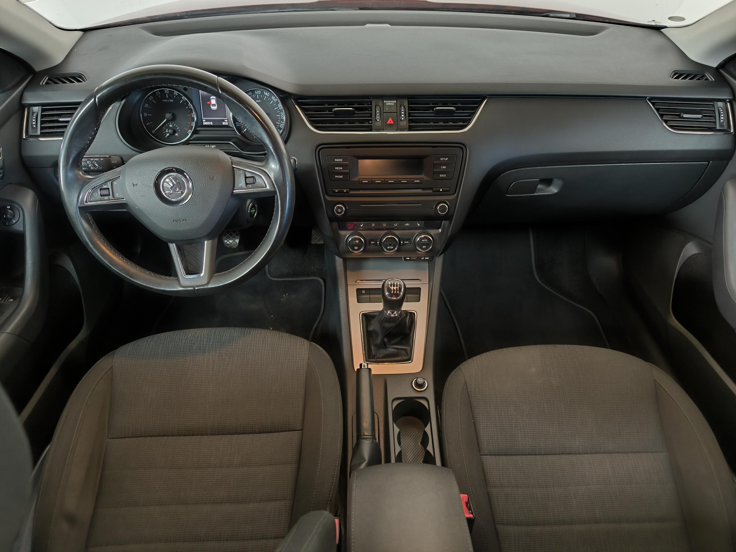 Škoda Octavia III, 2013 - pohled č. 8