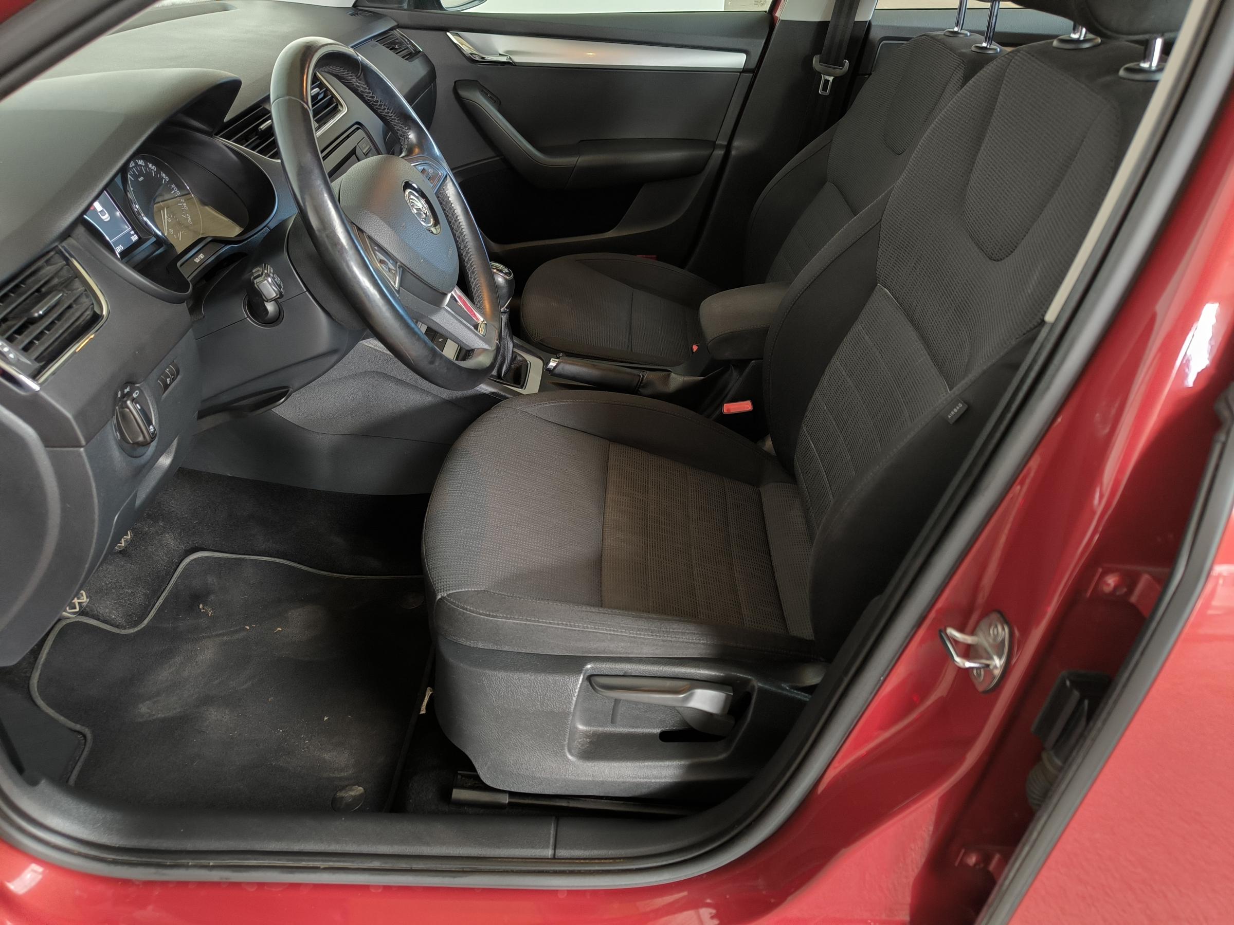 Škoda Octavia III, 2013 - pohled č. 9