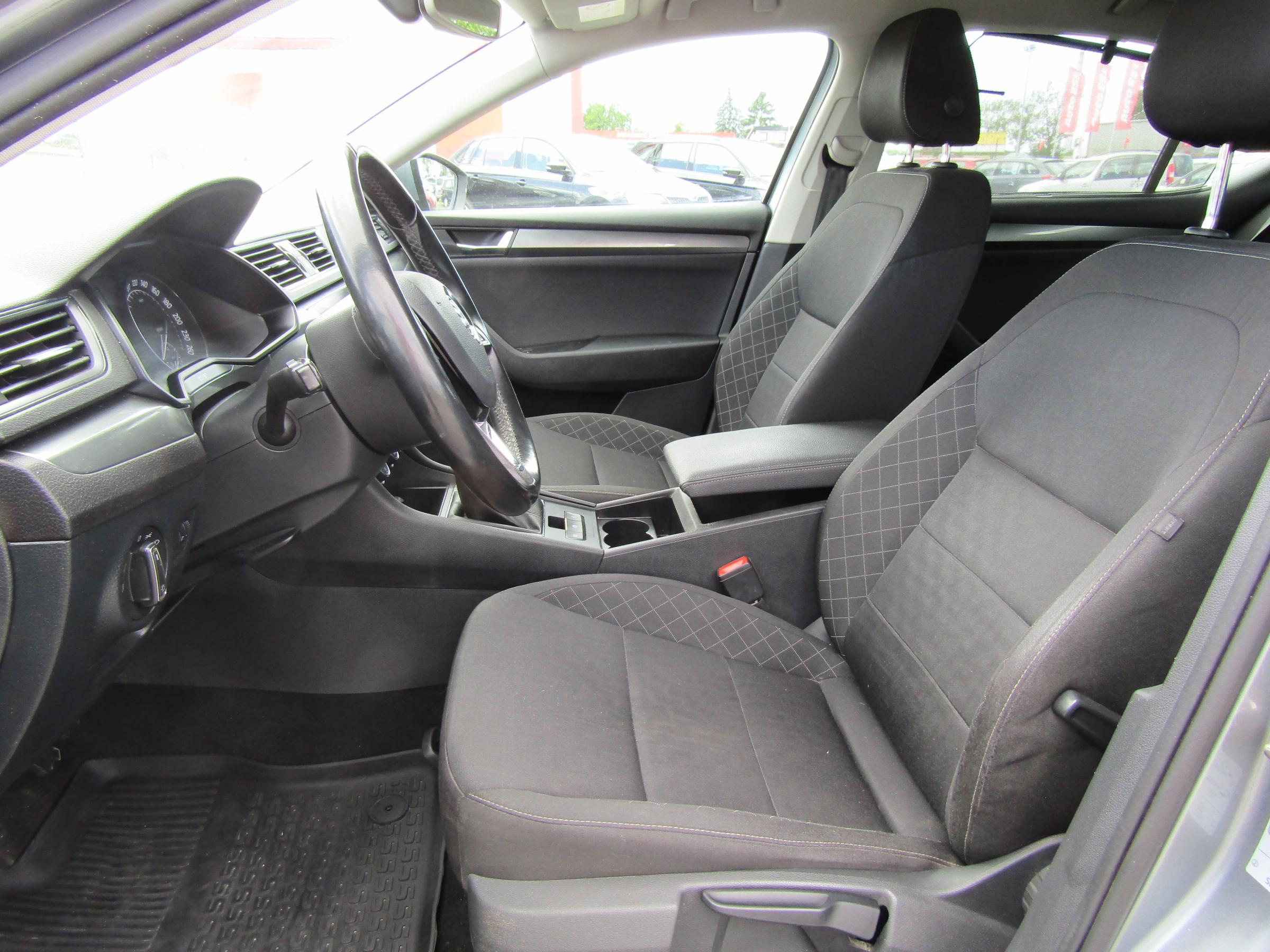 Škoda Superb III, 2015 - pohled č. 10