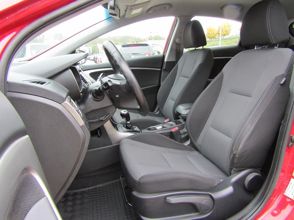 Hyundai I30 1.6i 