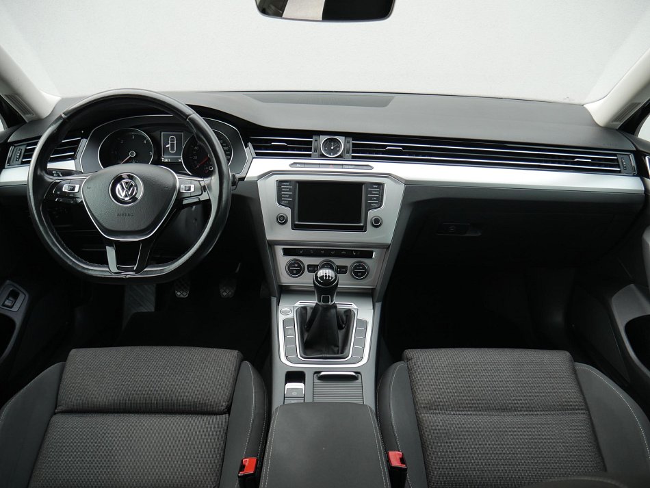 Volkswagen Passat 2.0 TDi 