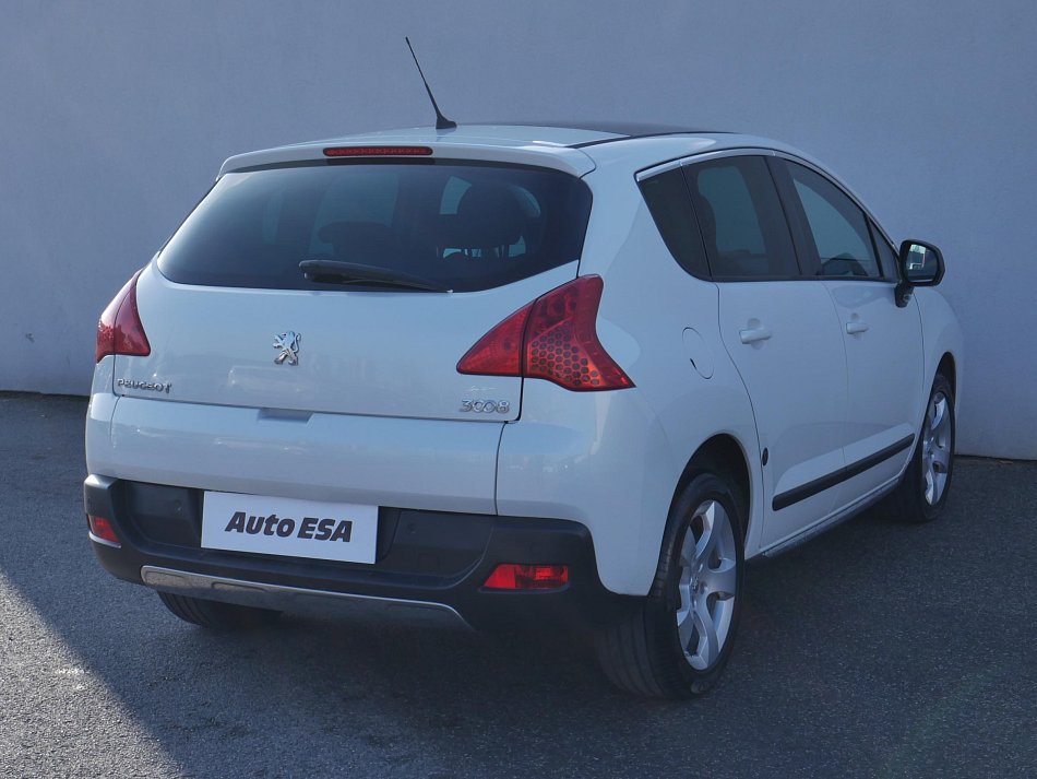 Peugeot 3008 2.0 HDi Premium