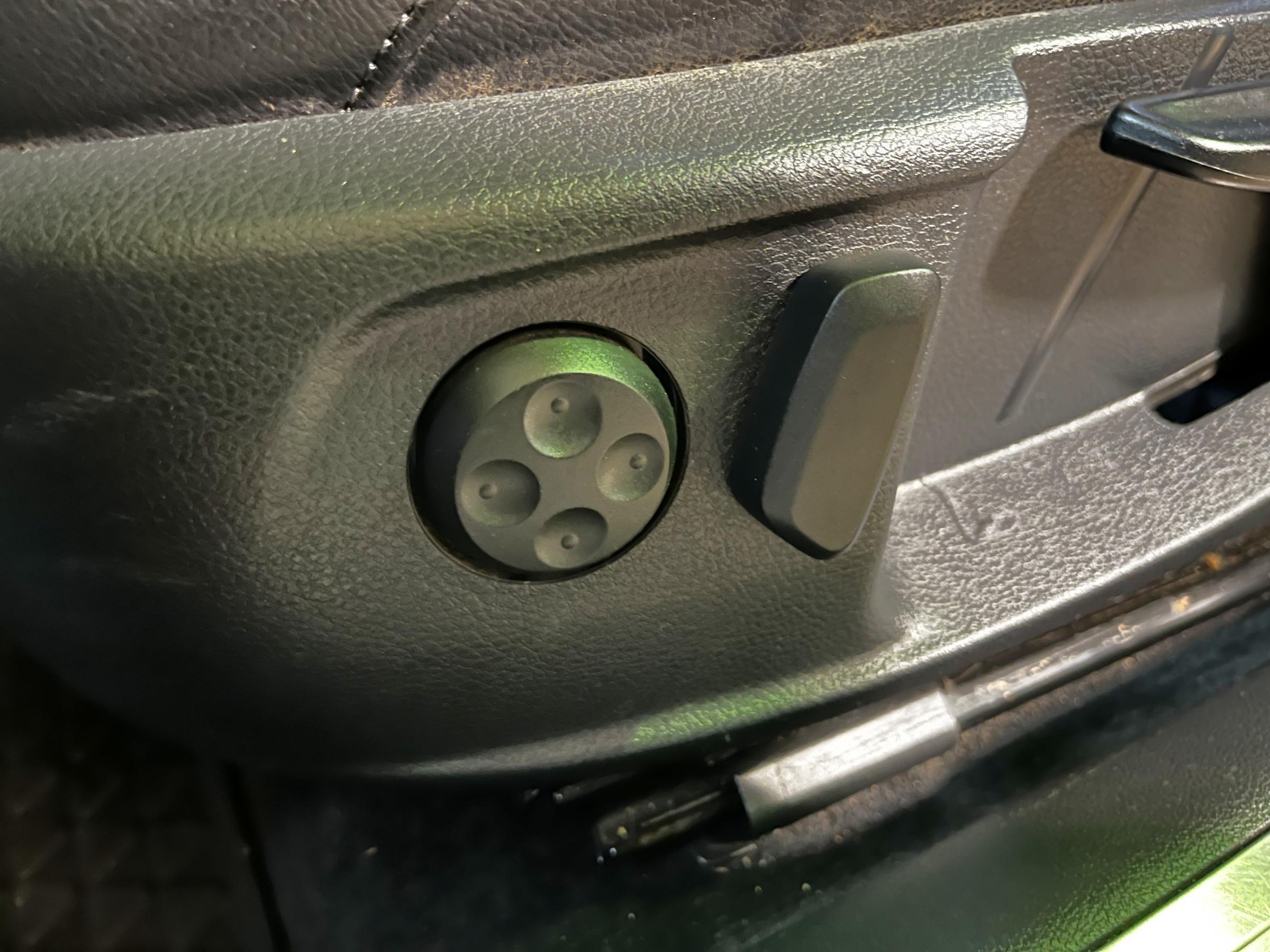 Volkswagen Passat, 2012 - pohled č. 13