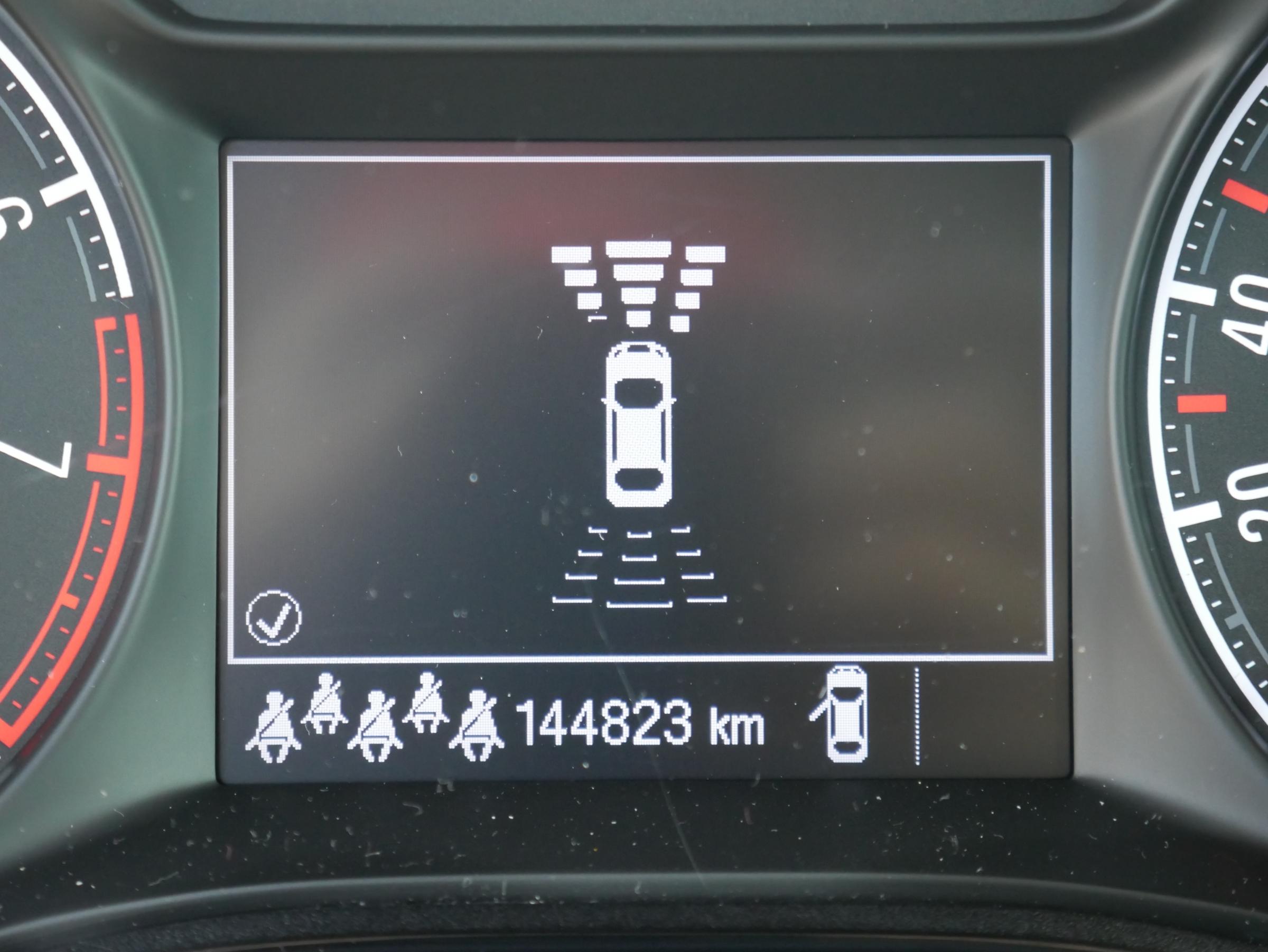 Opel Zafira, 2018 - pohled č. 15