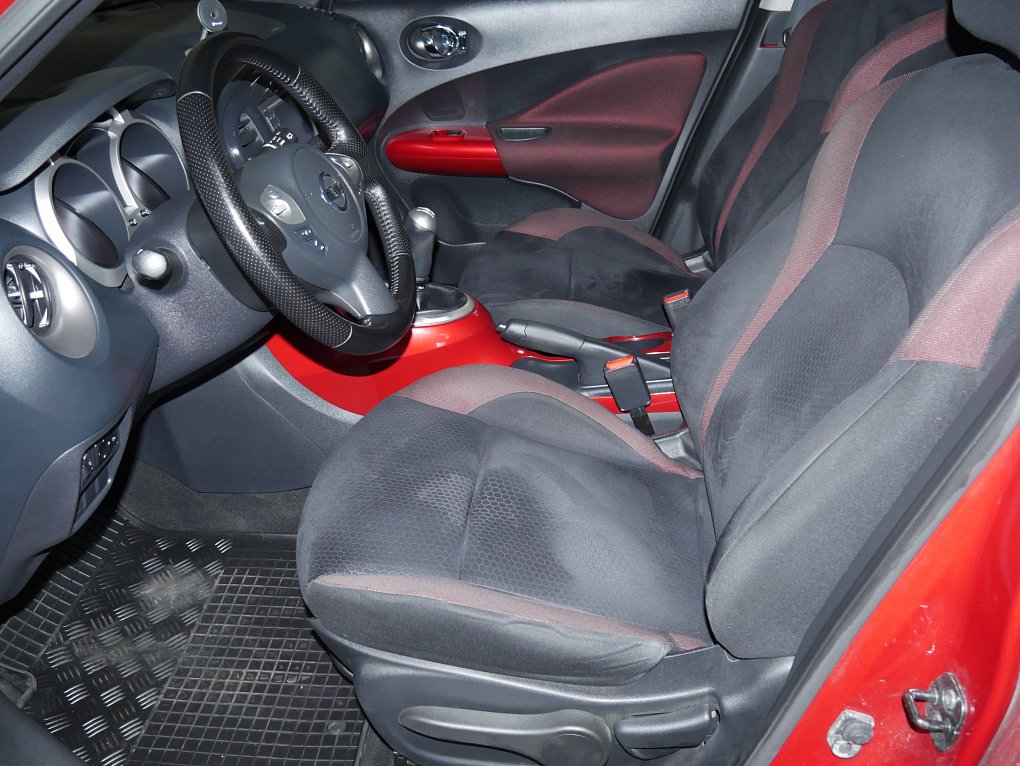 Nissan Juke 1.6i 