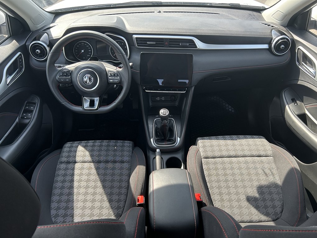 MG ZS 1.5 VTi 