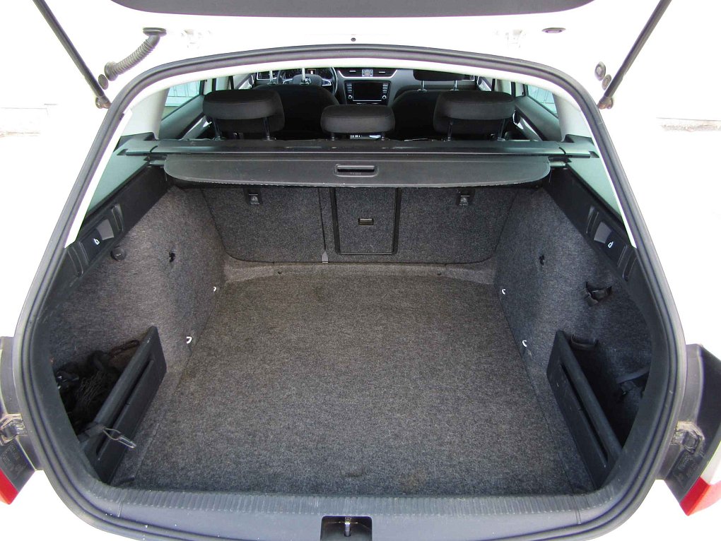 Škoda Octavia III 2.0TDi Elegance