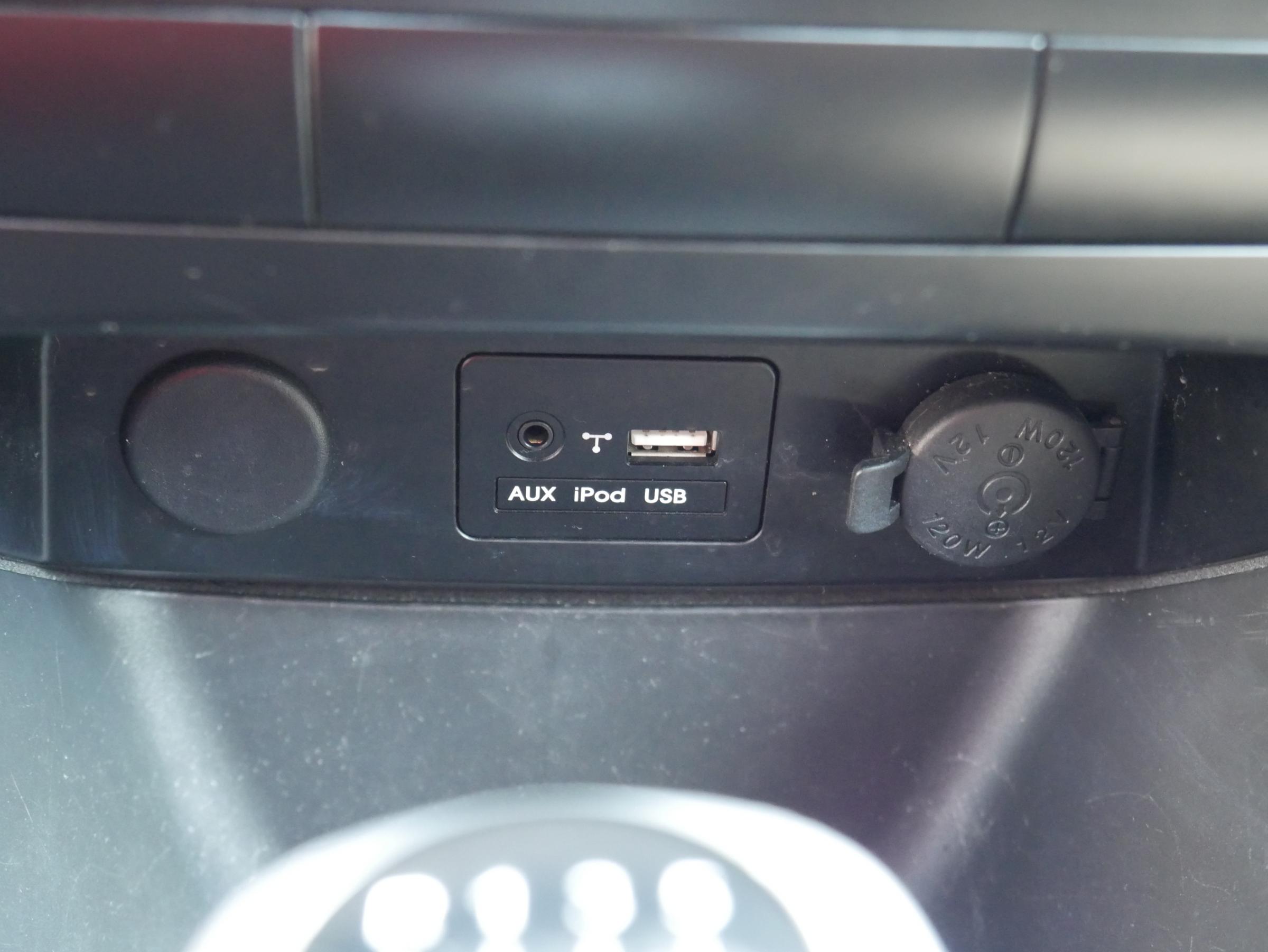 Kia Sorento, 2011 - pohled č. 15