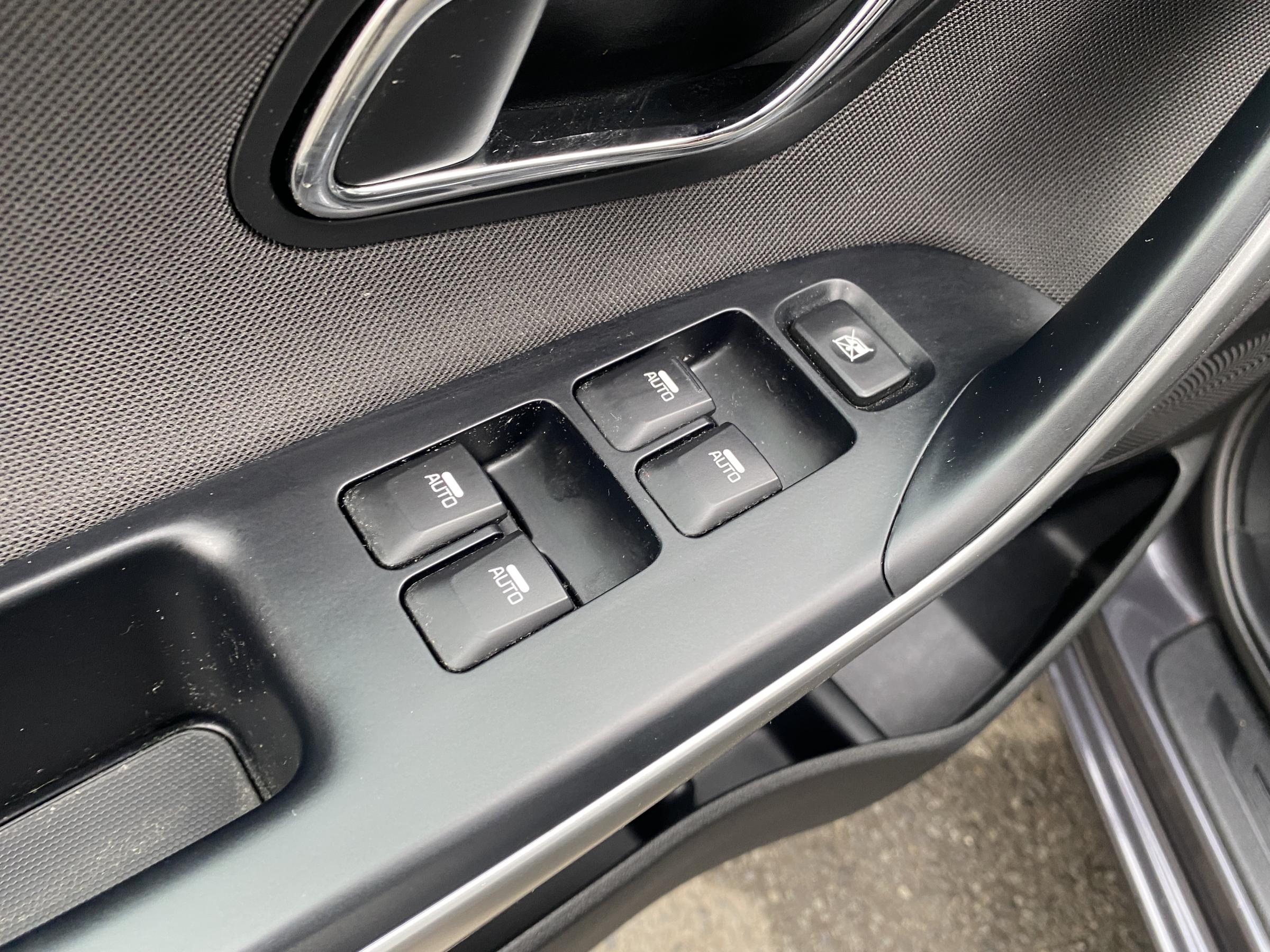 Kia Cee´d, 2012 - pohled č. 13