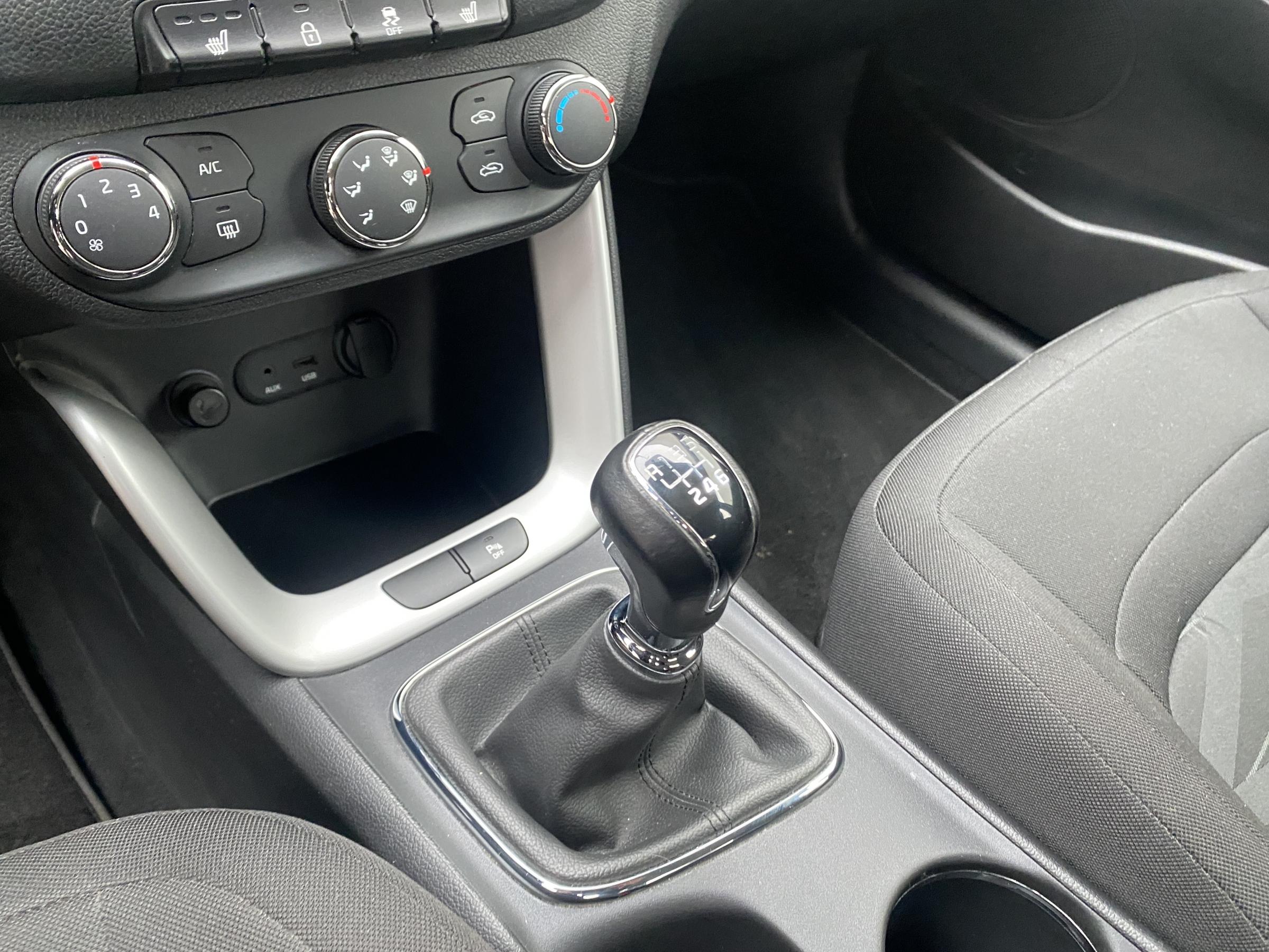 Kia Cee´d, 2012 - pohled č. 16