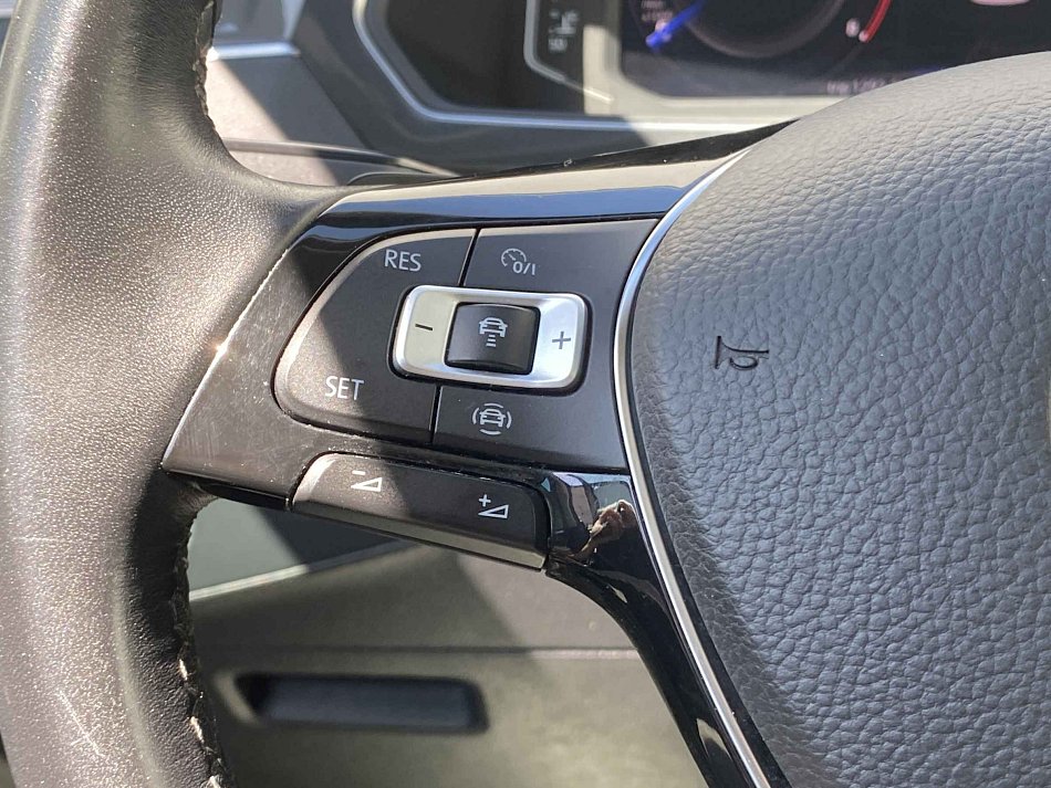 Volkswagen Tiguan 1.5 TSi Highline