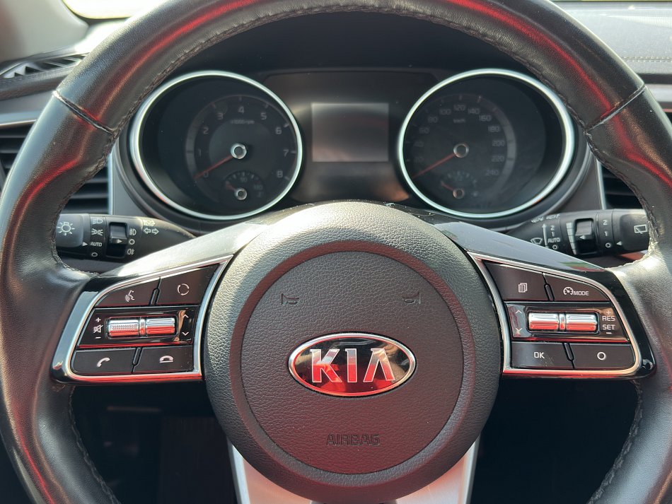 Kia Ceed 1.4T-GDi 