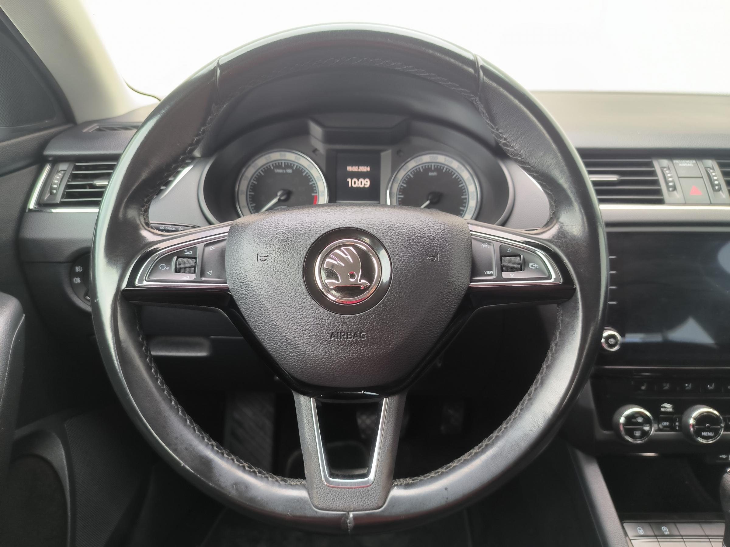 Škoda Octavia III, 2019 - pohled č. 18