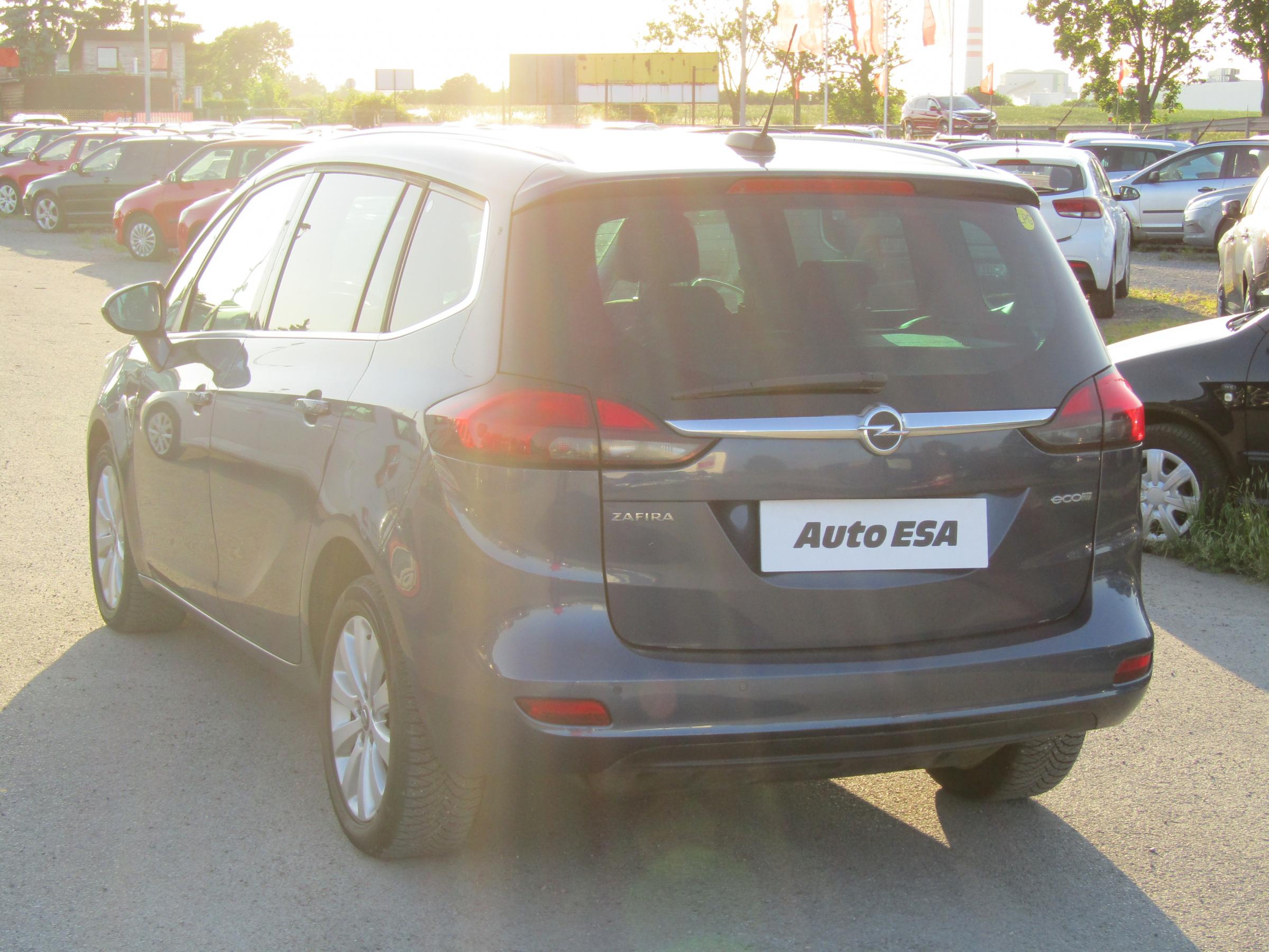 Opel Zafira, 2017 - pohled č. 6