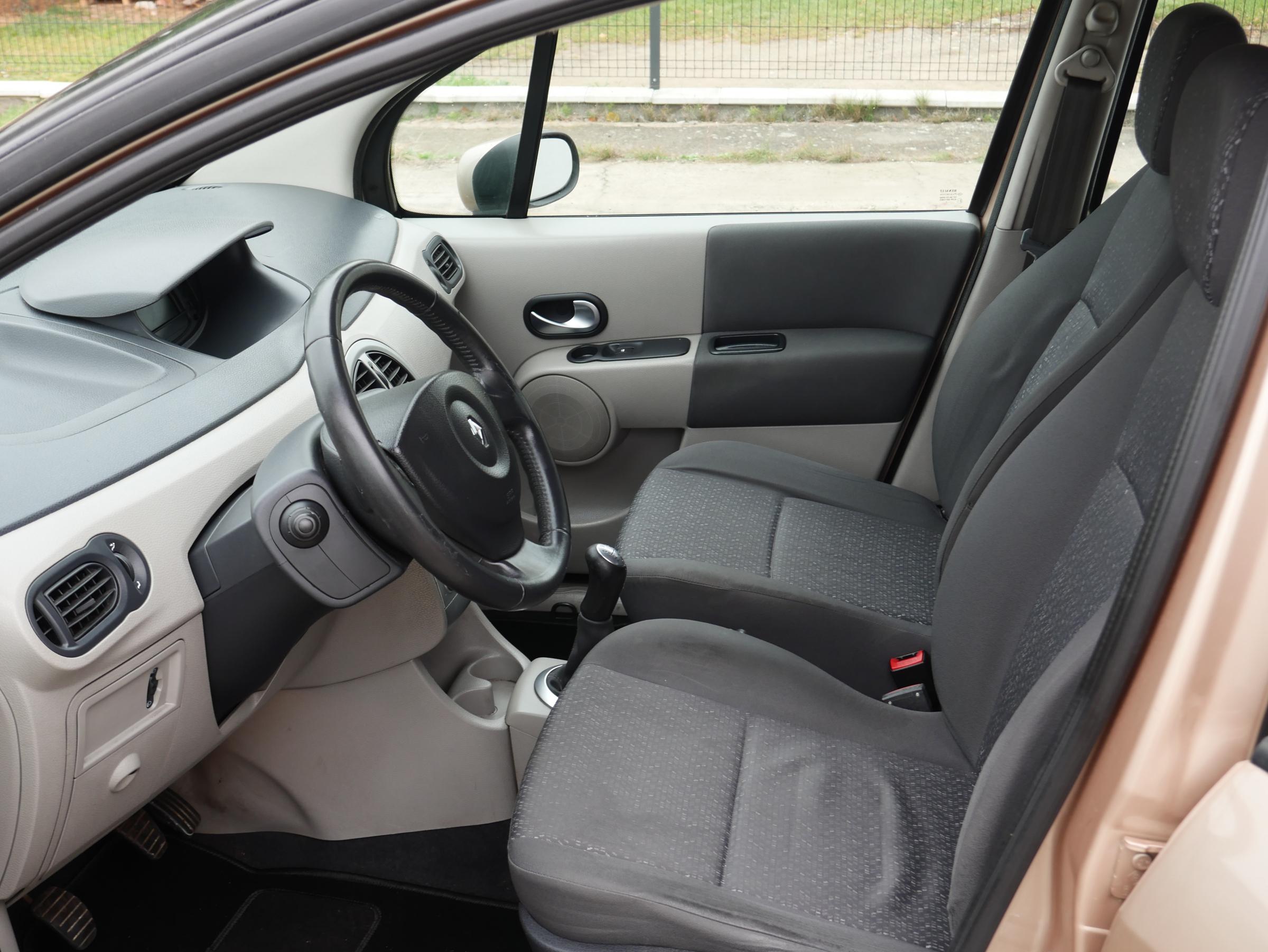 Renault Modus, 2005 - pohled č. 9