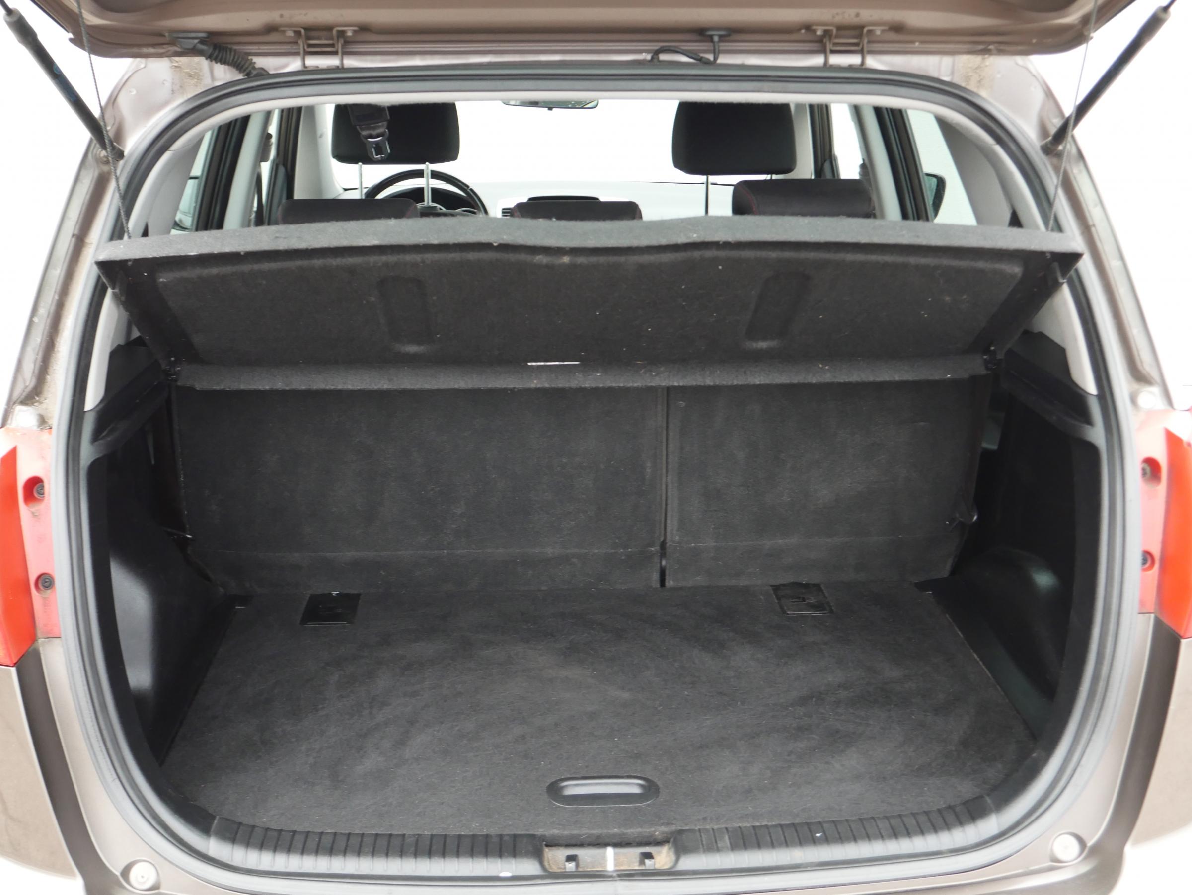 Kia Venga, 2016 - pohled č. 7