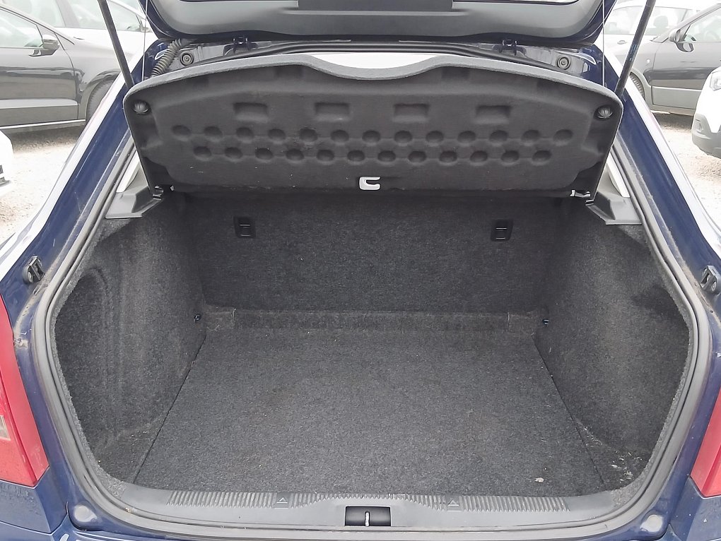 Škoda Octavia II 1.6i 