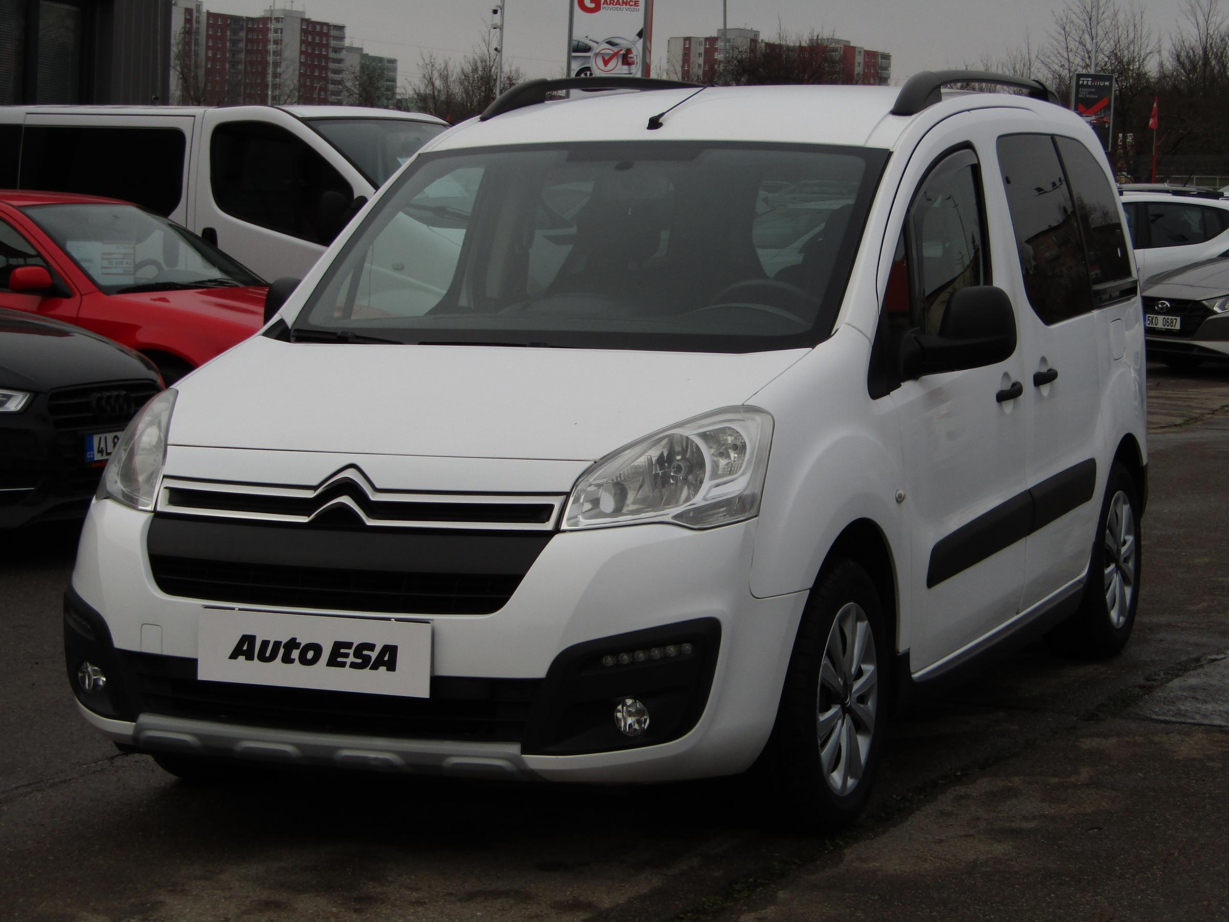 Citroën Berlingo, 2017 - pohled č. 3