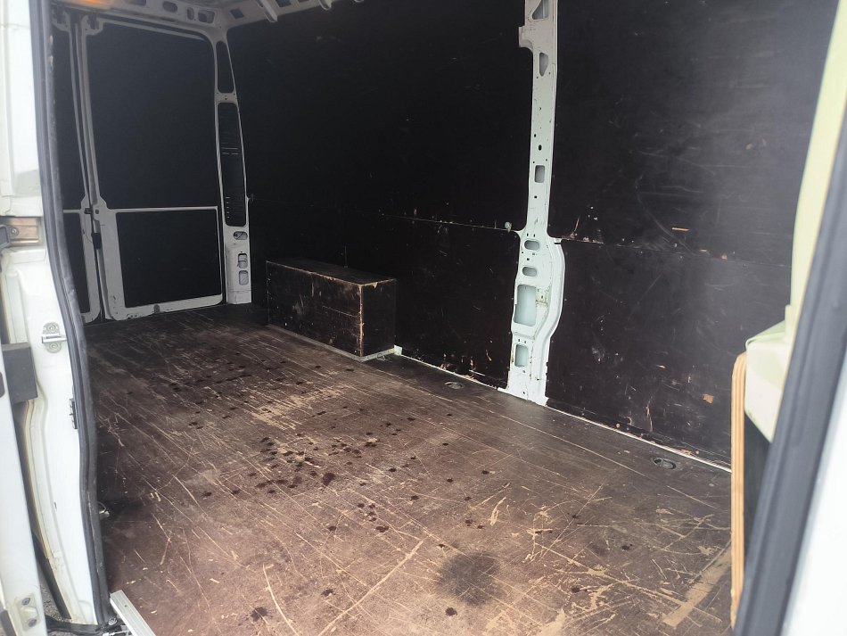 Peugeot Boxer 2.0HDi  L4H2